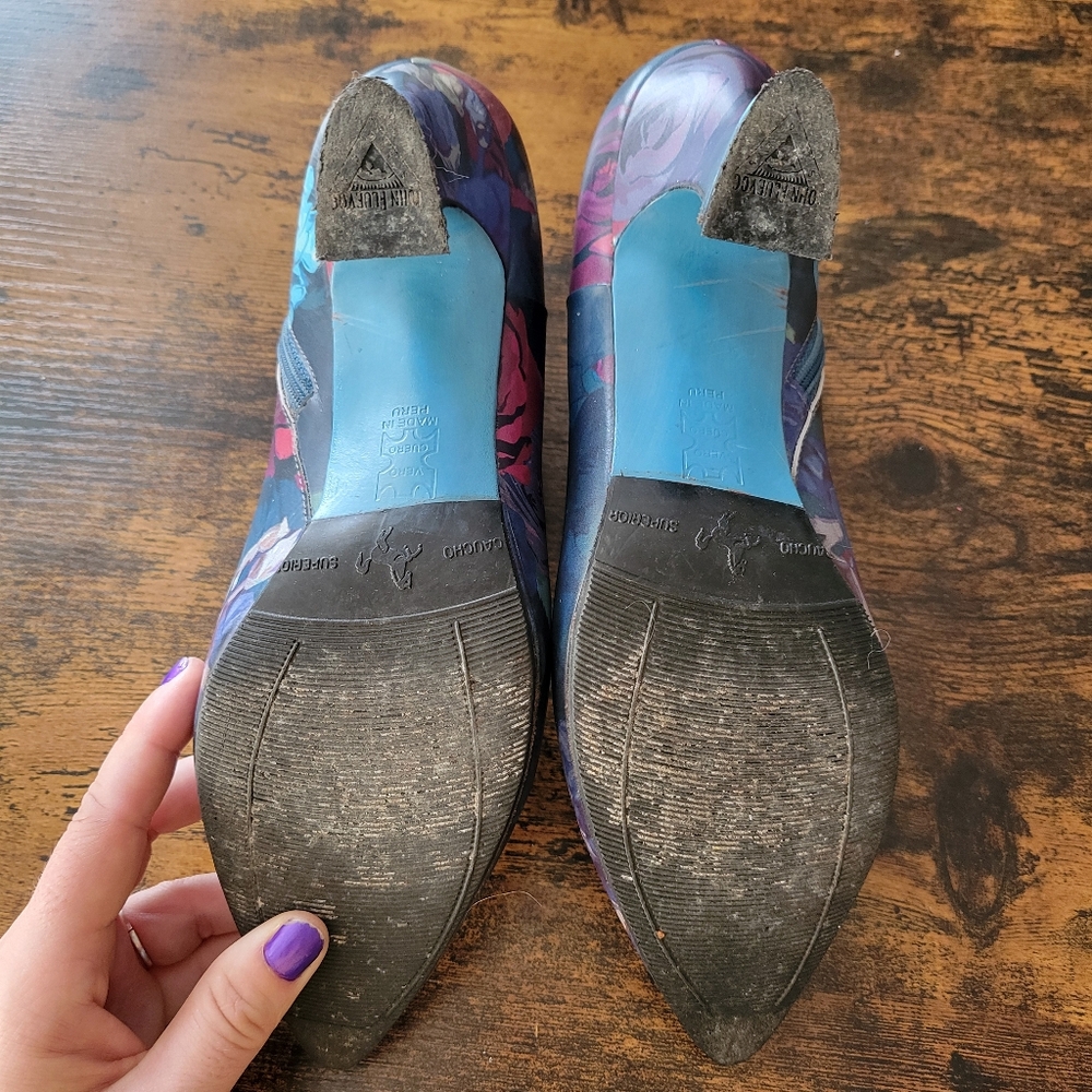 John Fluevog Edie 9 Blue and Purple Floral Heels - Picture 4 of 6